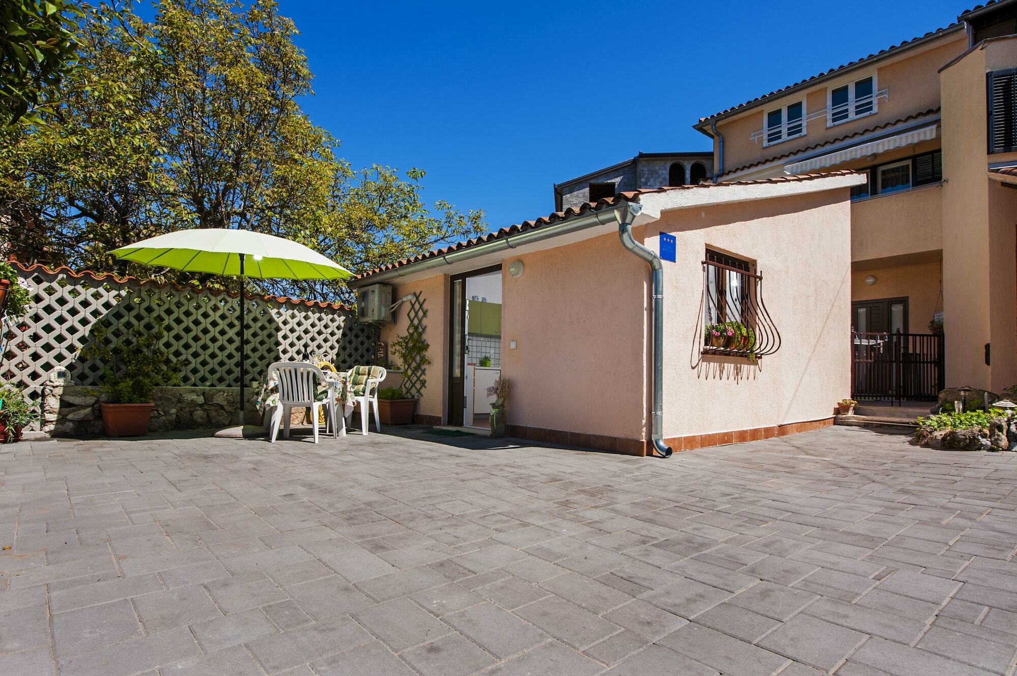 Rina Appartement *