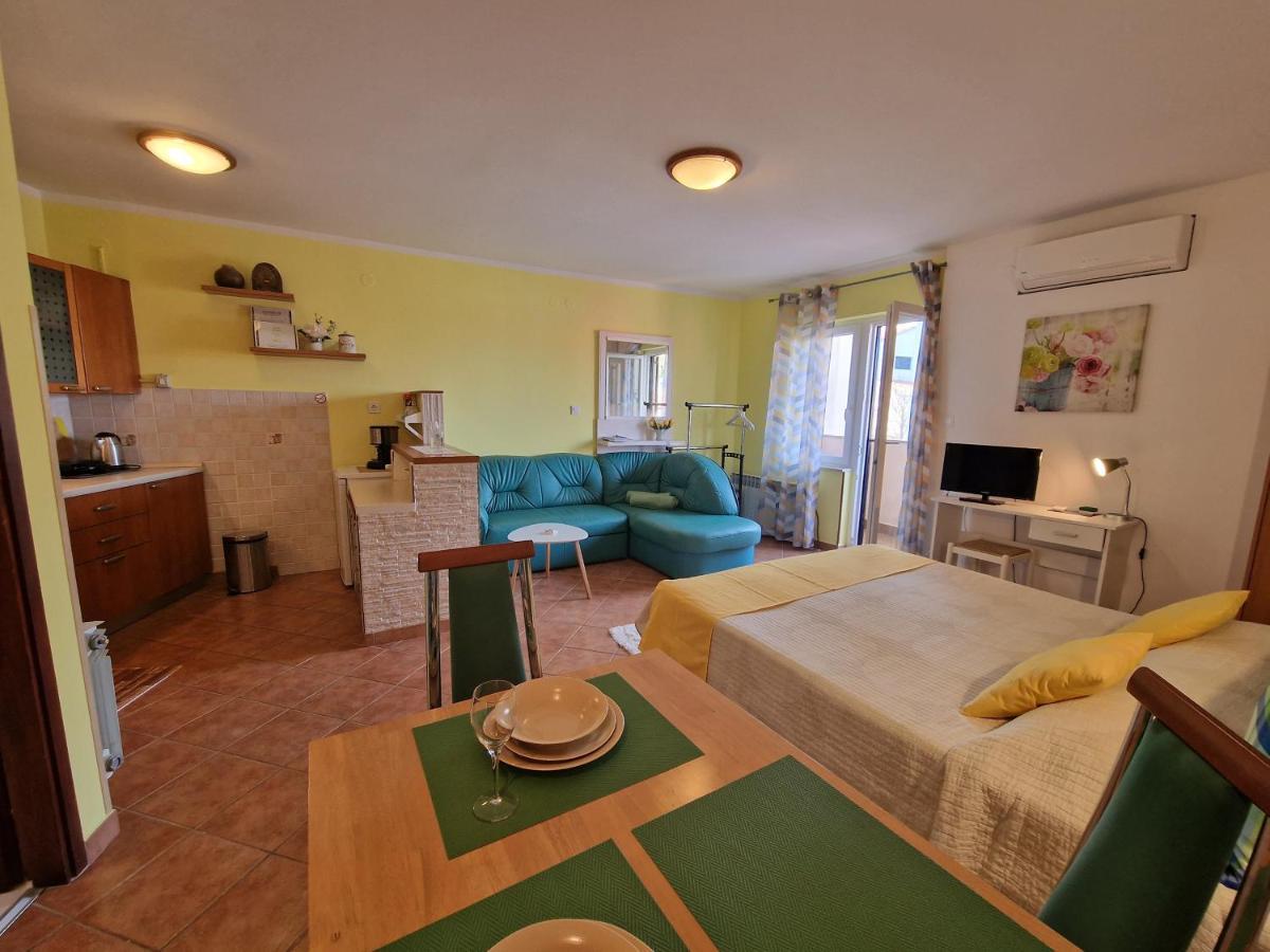 Apartment Rina